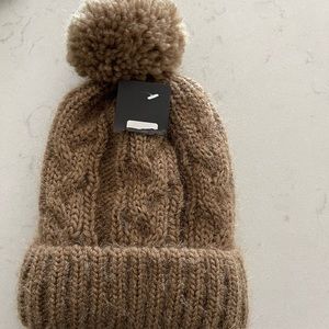 Gear up for winter with this cute hat